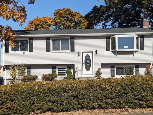 21 Clarendon Street, Branford, CT 06405