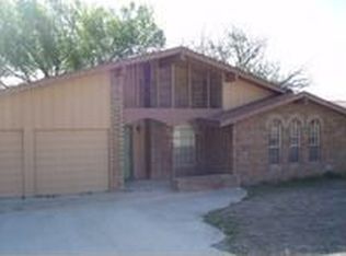 210 N 19th St, Junction, TX 76849