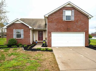 2102 Gaston Ct, Murfreesboro, TN 37128