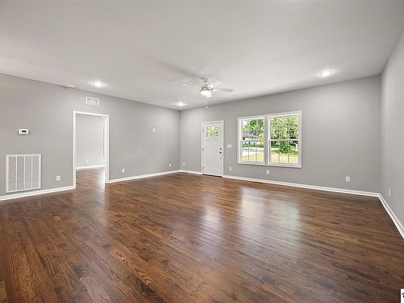 5th image of 412 Wilmoth St