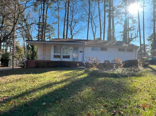 2509 Westmoreland Dr, Greensboro, NC 27408