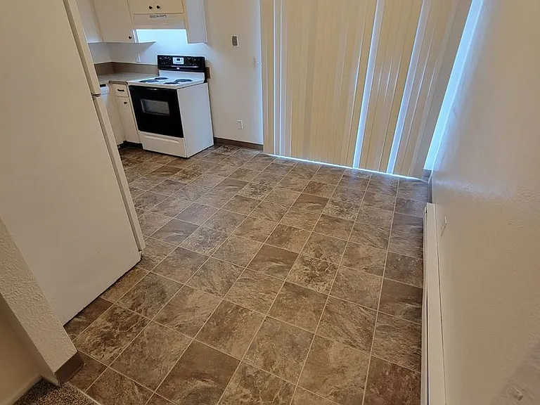 3879 Iberis St NE — Photo 6