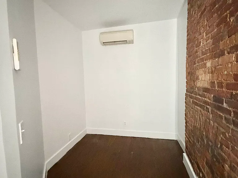 63 Malcolm X Blvd #4A — Photo 7