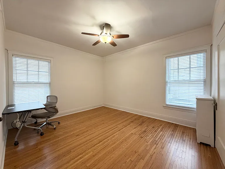 415 W Surf St #1A — Photo 17