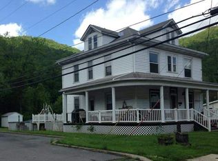 200 Back Fork St, Webster Springs, WV 26288