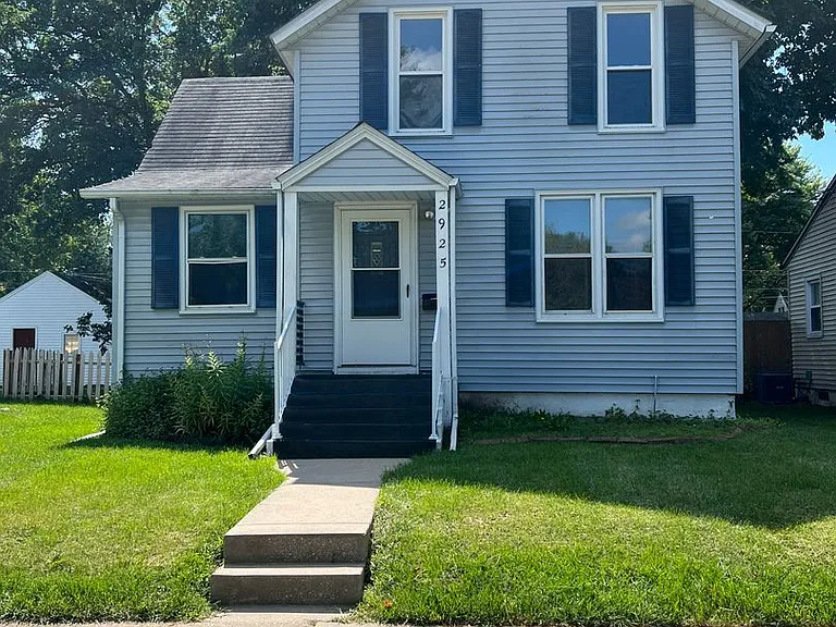 2925 Bellevue Ave — Photo 5