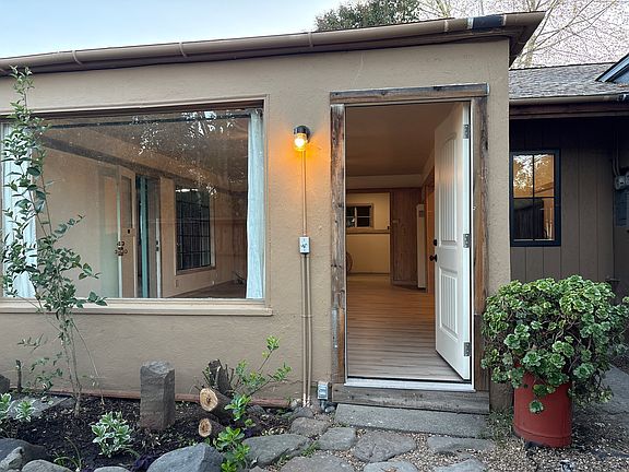 3rd image of 19020 Railroad Ave #A