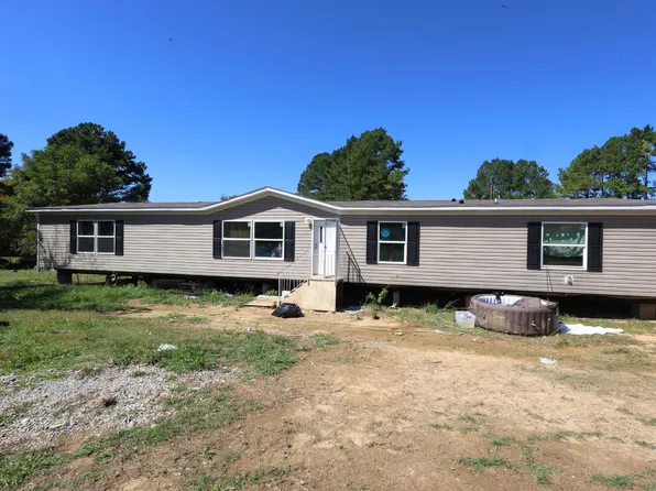 411 Andrew Johnson Hwy, Strawberry Plains, TN 37871