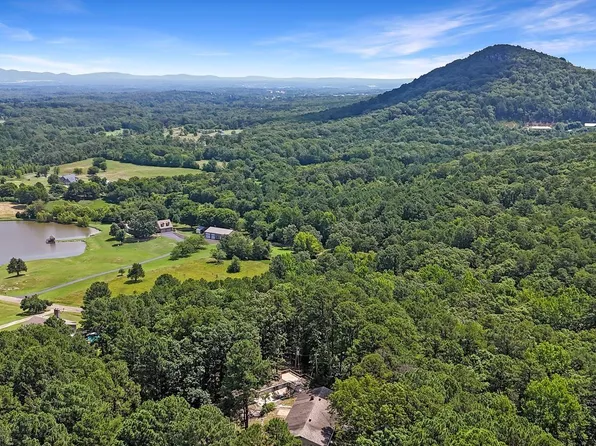278 Trap Mountain Rd, Hot Springs, AR 71913