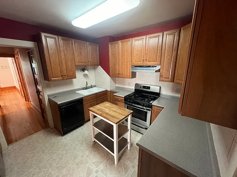 2312 Girard Ave S #3 — Photo 12
