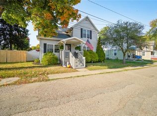 222 7th St NE, New Philadelphia, OH 44663