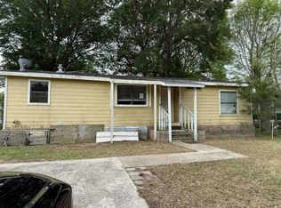 605 Vista Ave, Baytown, TX 77520