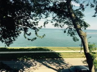 1438 Main St APT 3, Racine, WI 53403