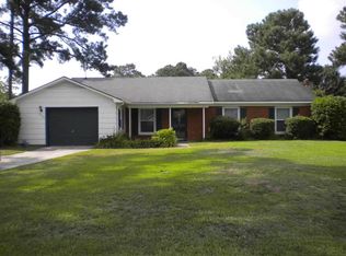 709 Brynn Marr Rd, Jacksonville, NC 28546