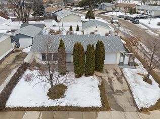 50 Morris DRIVE, Saskatoon, SK S7L 3T9