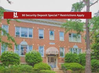 1715 Swann St NW APT 10, Washington, DC 20009