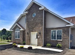 53 Nicholas Dr, Beaver, PA