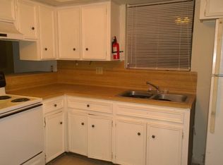 26613 Primrose Ct, Huntsville, TX 77320