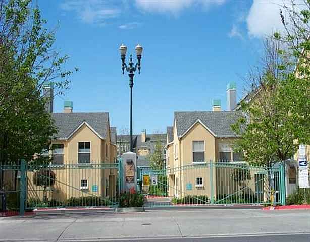 1st image of 683 Atherton Pl