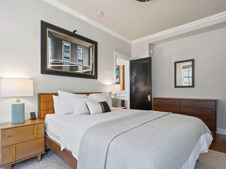 70 E Scott St #308 — Photo 20