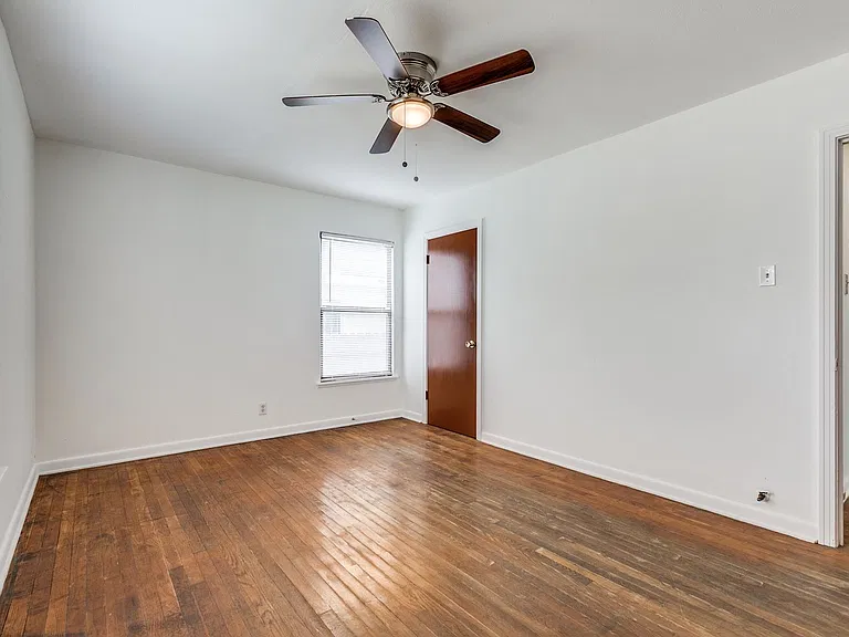 142 Helena St — Photo 14