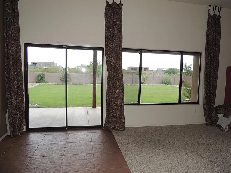 9338 S Avenida Mochuelo — Photo 5