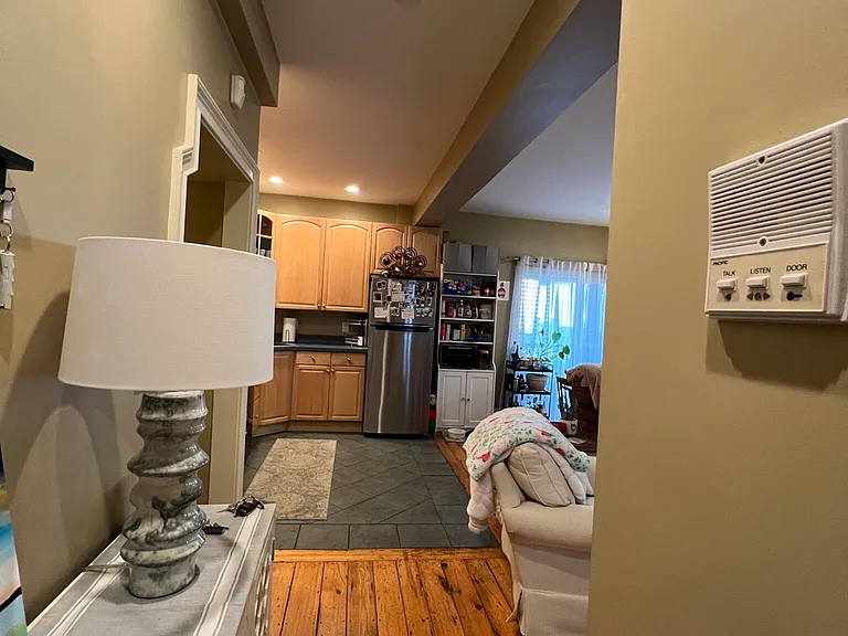 29 Jenkins St #1 — Photo 8