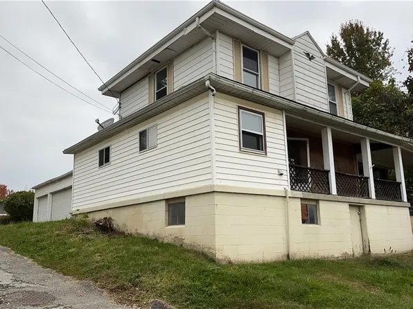 14 Laroka Hts, Moundsville, WV 26041