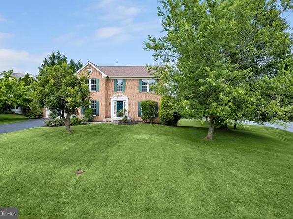 4002 Plymouth Ct, Jefferson, MD 21755