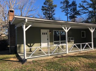 208 Cagle Rd #A, East Flat Rock, NC 28726