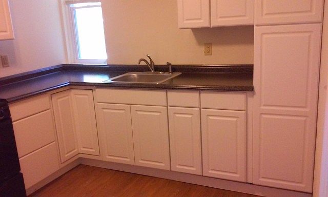 2nd image of 2241 N Park Ave