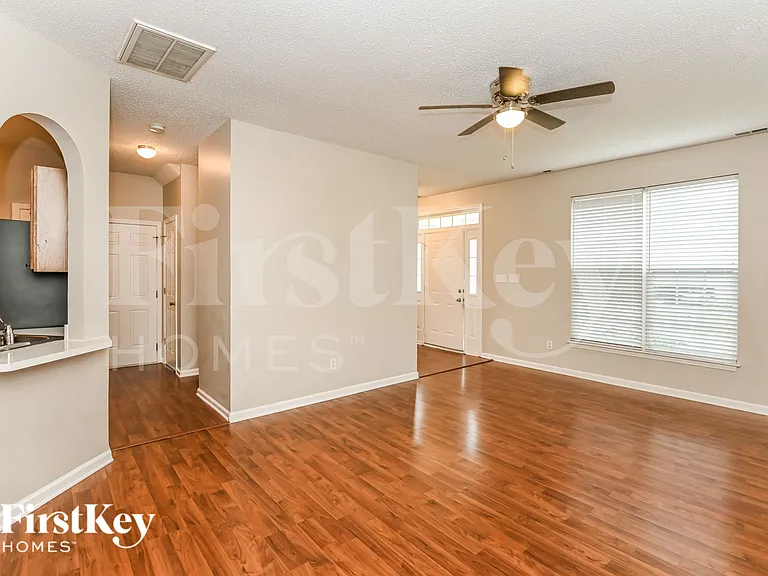 236 Patrick Ave SW — Photo 6