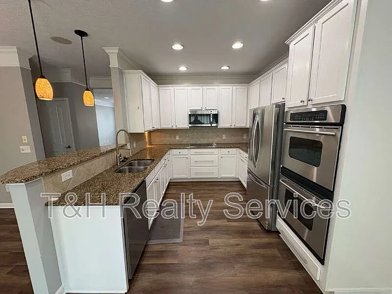 9059 Rider Dr — Photo 9