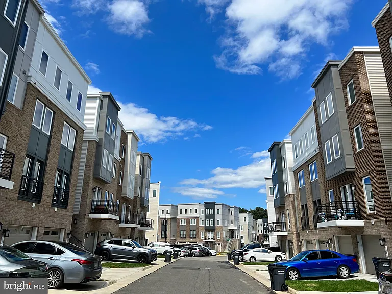 15596 Grade Line Pl — Photo 26