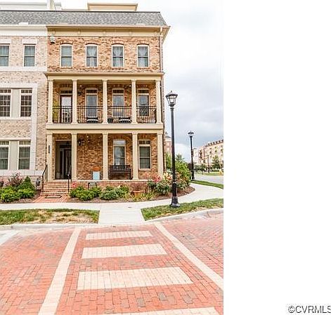 1st image of 2400 Liesfeld Pkwy #2400