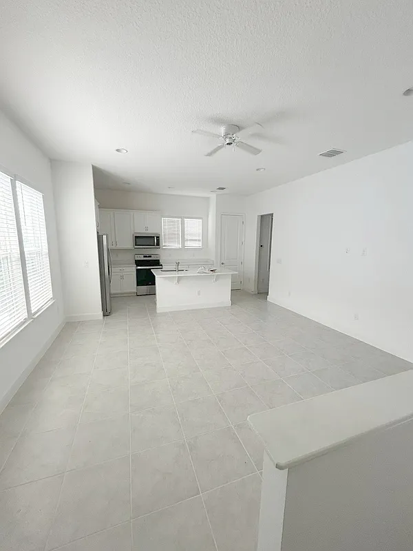 1 bed, 1.0 bath, 660 sqft, $1,540 — Photo 3