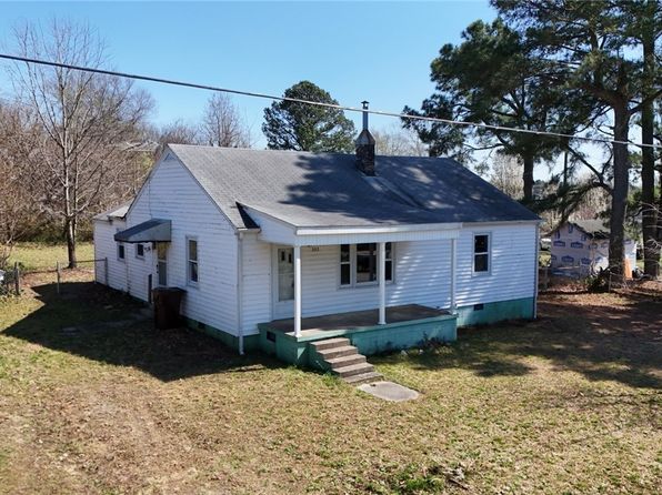 352 3rd St, Emporia, VA 23847