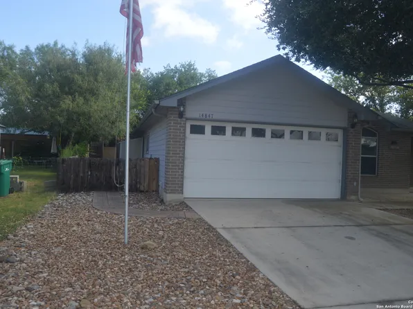 14847 lytle somerset, Lytle, TX 78052