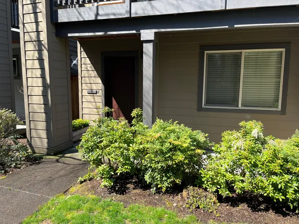 14260 SW Compass Dr, Beaverton, OR 97005