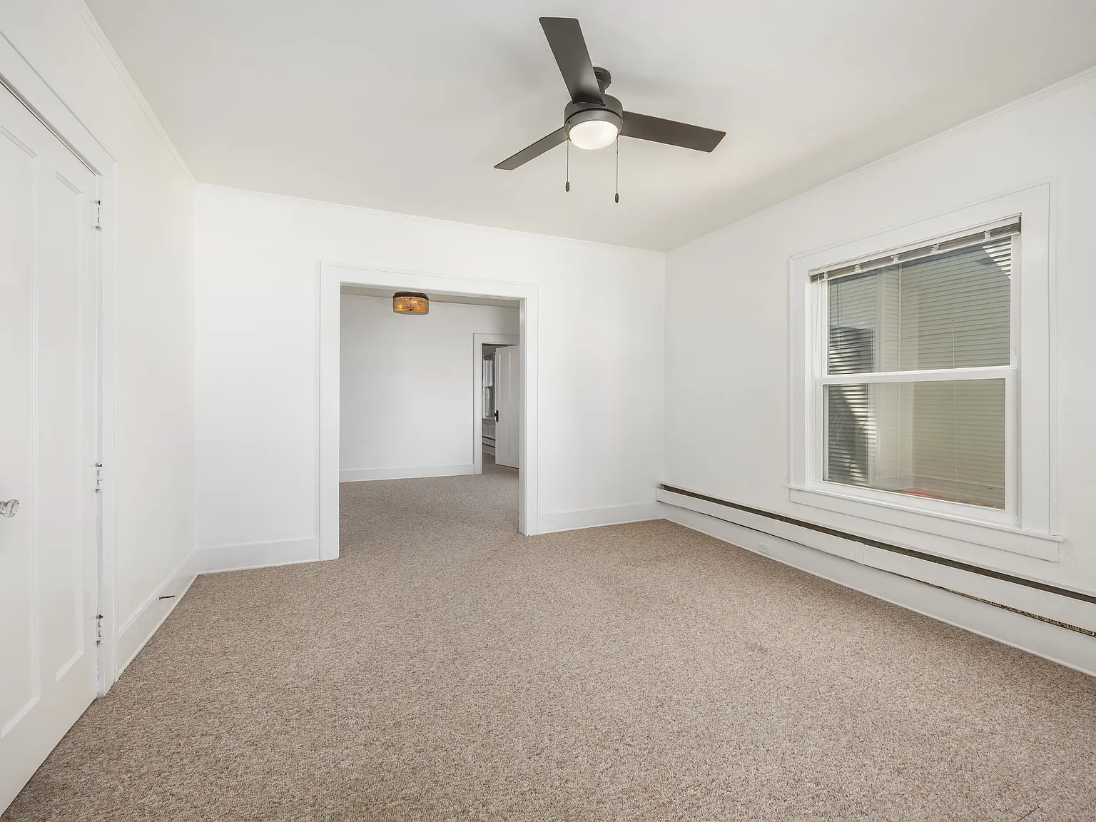1 bed, 748 sqft, $1,500 — Photo 4