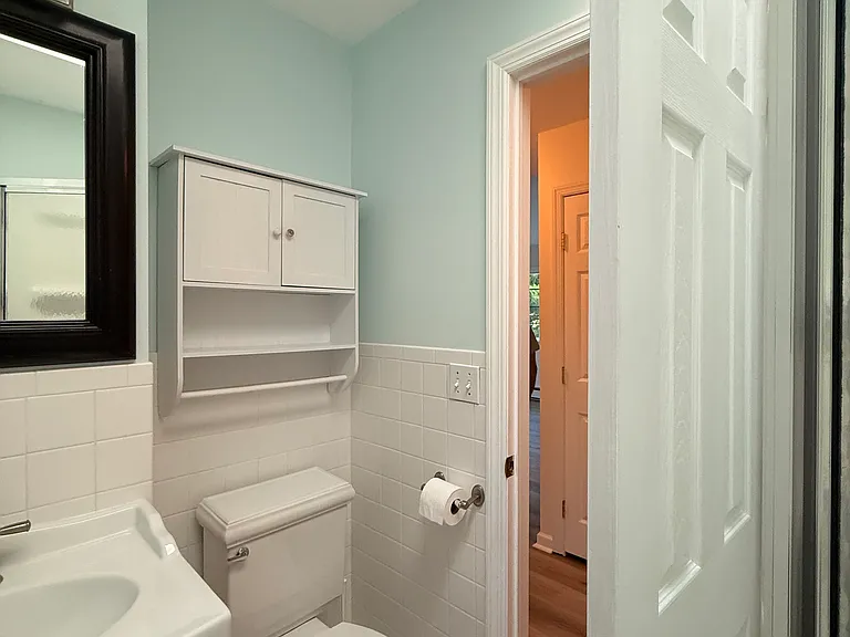 22 William Penn Dr #UPSTAIRS — Photo 9