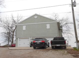 120 Ln 212 Hamilton Lk, Hamilton, IN 46742