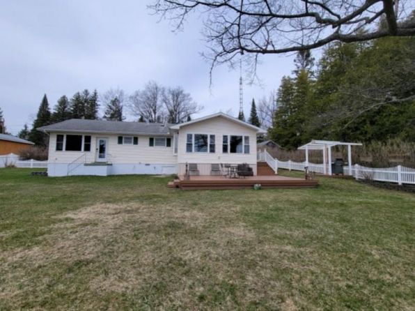 2075 W Trask Lake Rd, Barton City, MI 48705
