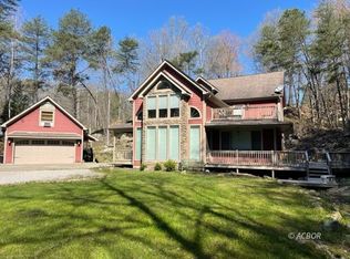 452 Lake Katherine Rd, Jackson, OH 45640