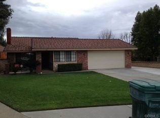 1110 Via Vista Dr, Riverside, CA 92506