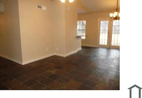 3 bed, 1240 sqft, $1,895 — Photo 3