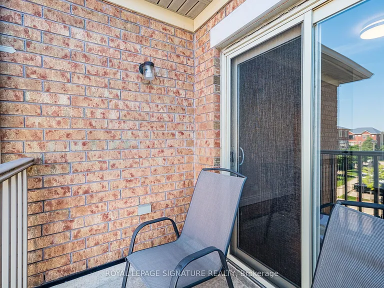 3985 Eglinton Ave W #17 — Photo 33