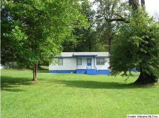 140 Shady Acres Ln, Alabaster, AL 35007