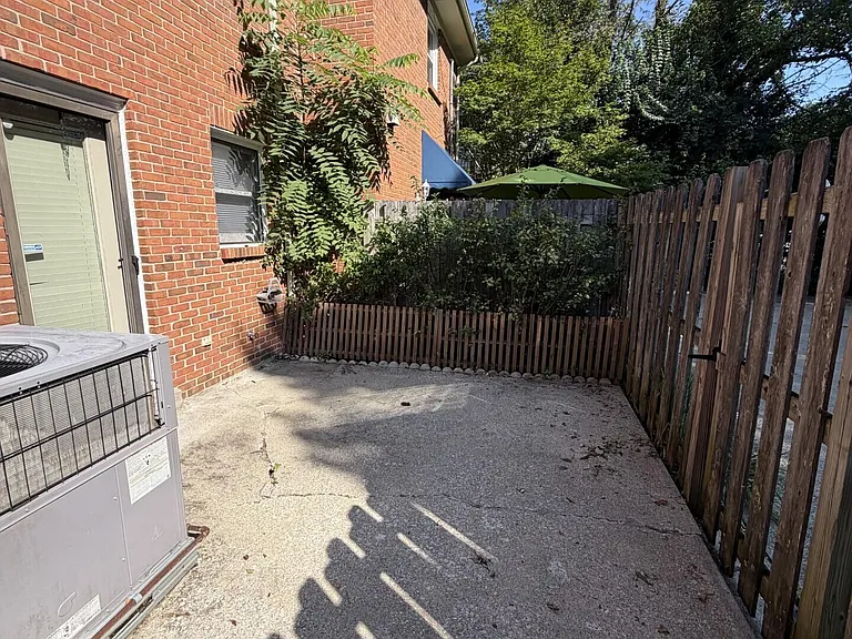 1100 Turkey Foot Rd #6 — Photo 23