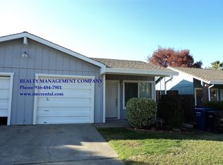 3321 Jayanne Way #2B-1BA-924SQFT, Carmichael, CA